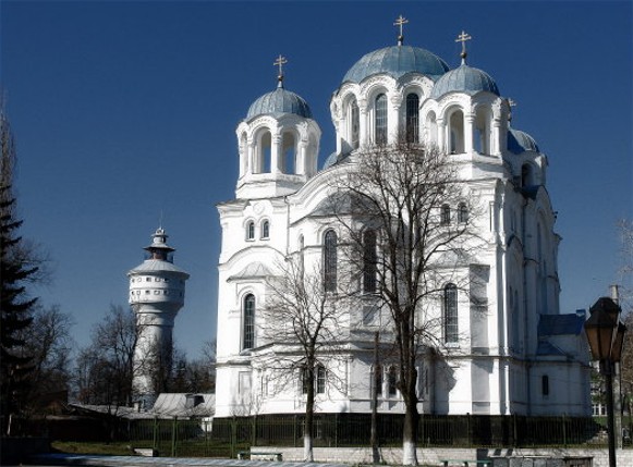 Image - Hlukhiv: Saint Anastasia Church (1884-93).